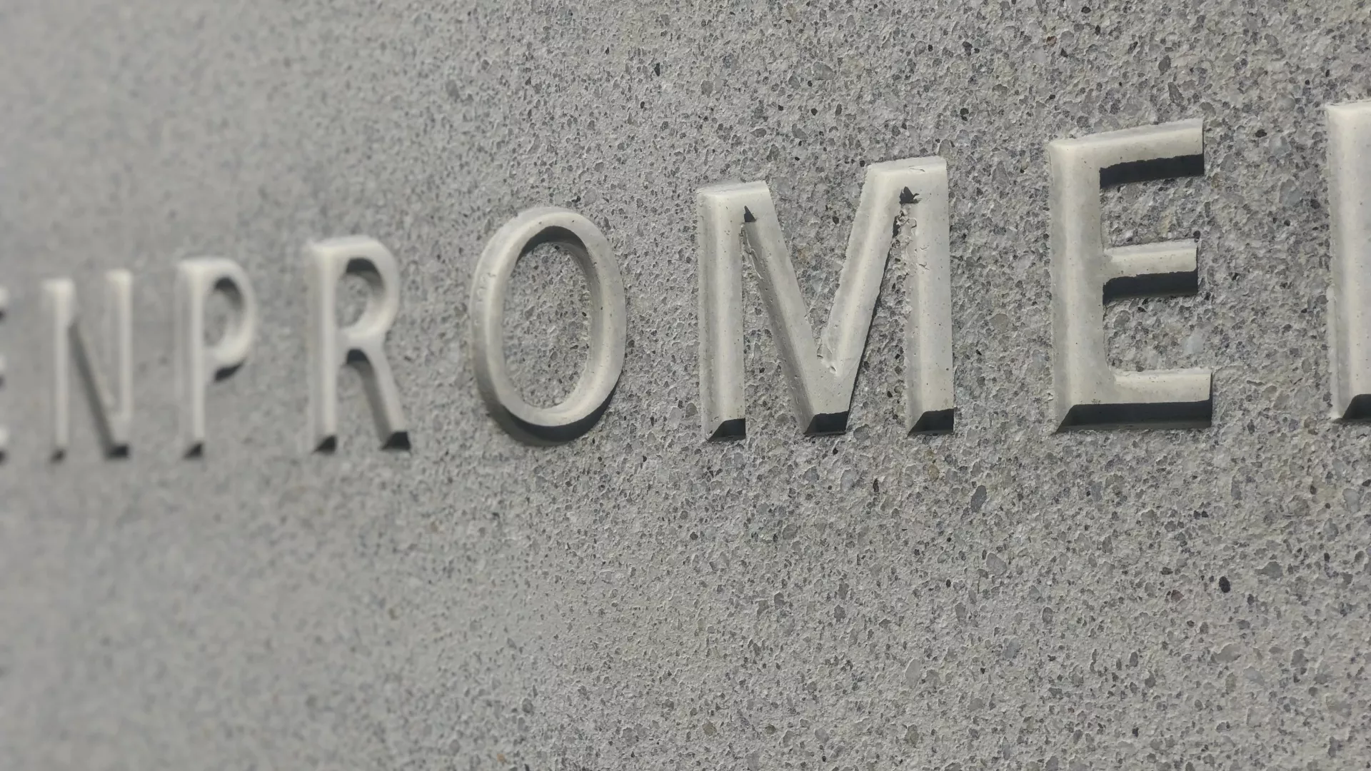 Gestrahlt mit Schriftzug