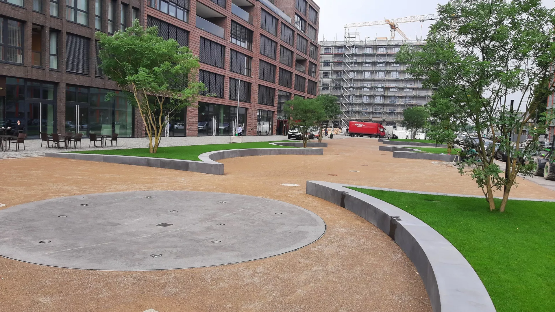 Radiale Sitzblöcke anthrazit