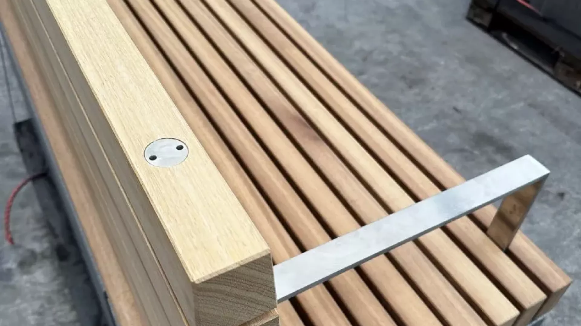 Bankauflage mit Rückenlehne und Armlehnen